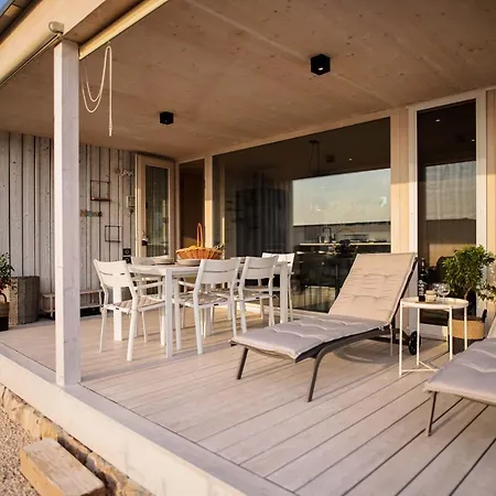 Buqez Eco - Beach 3 - Seaview Villa Drage