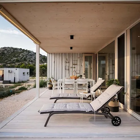 Buqez Eco - Beach 3 - Seaview Villa Drage