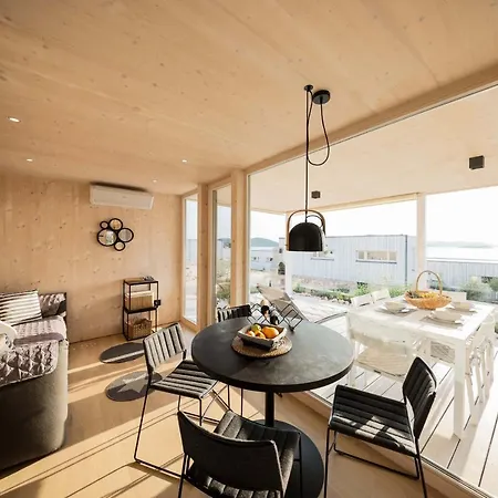 Buqez Eco - Beach 3 - Seaview *